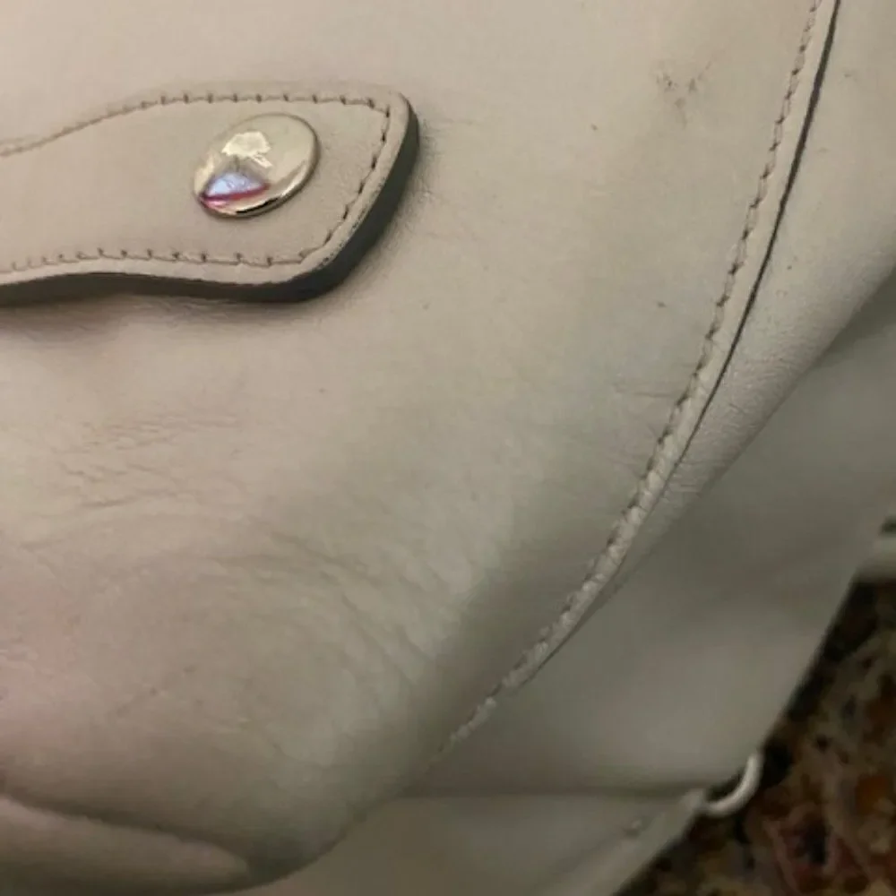 Coach F15447 Ashley Cream Convertible bag
